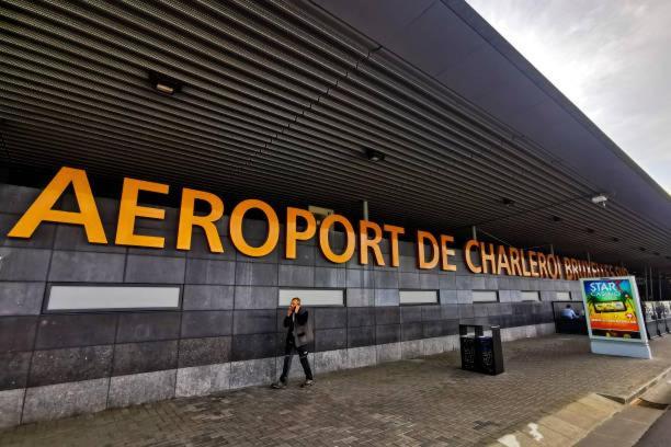 Wauters 77 Bruxelles -charleroi-airport Charleroi